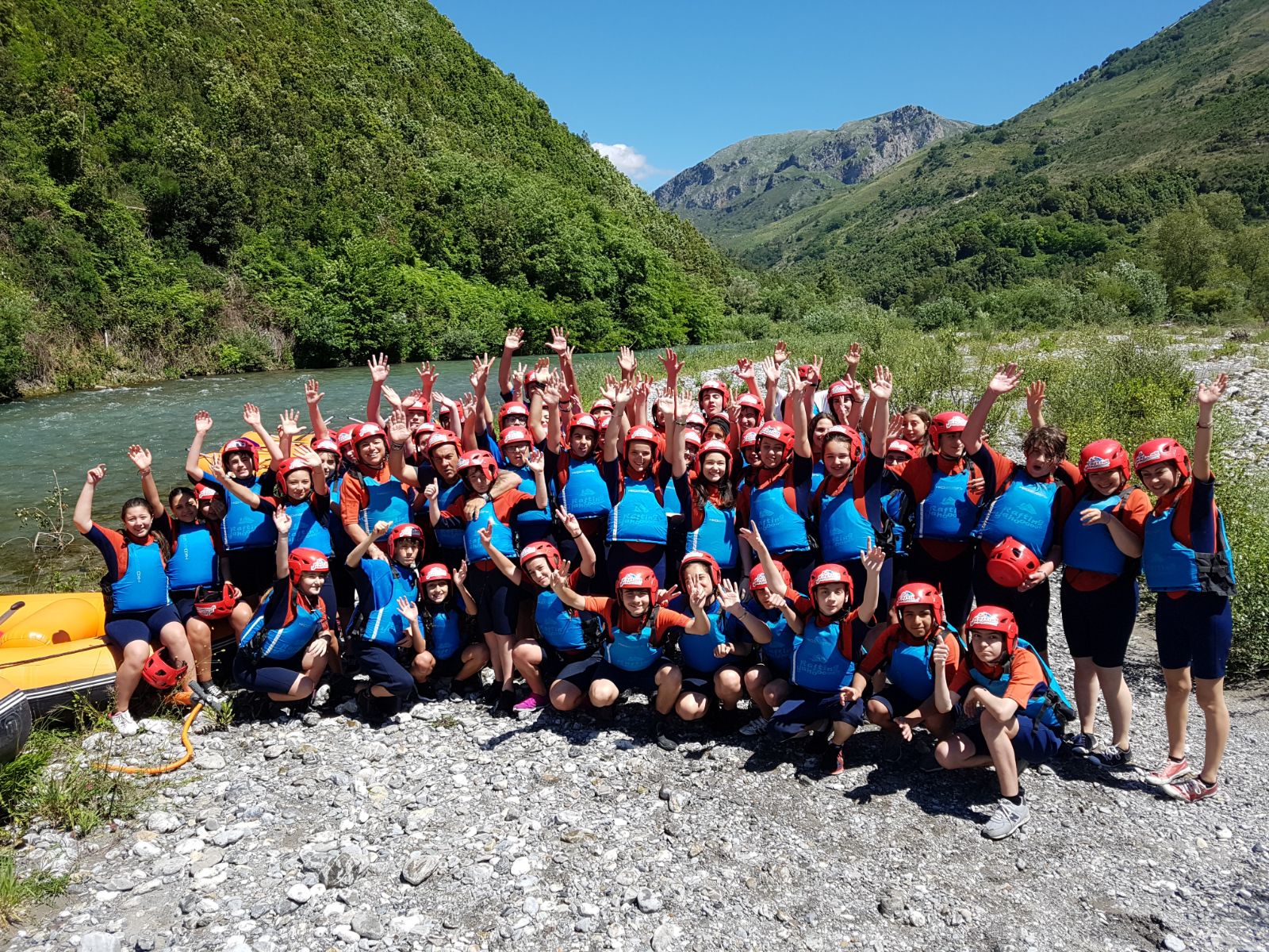 Avventura del rafting. Campo scuola 17 maggio 2018